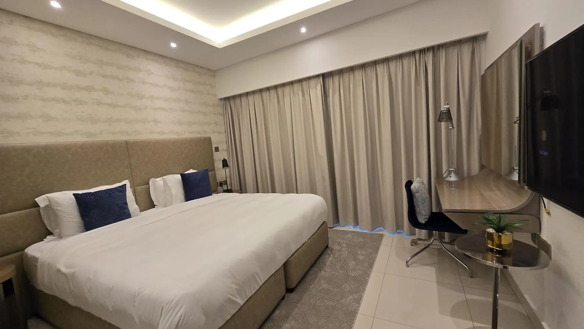 Quill Residence At Paramount Towers 3 Bedroom Creek View Дубай Апарт-отель